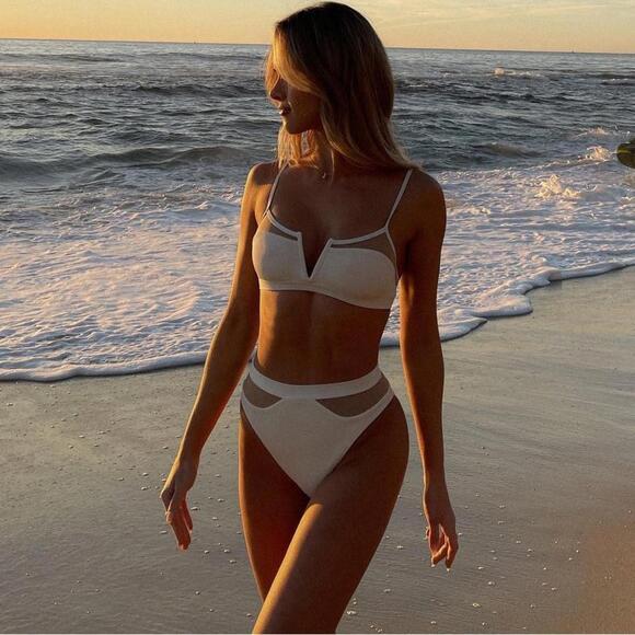 L*Space Cream Bikini Top *Top Only* - NWOT - Picture 3 of 9